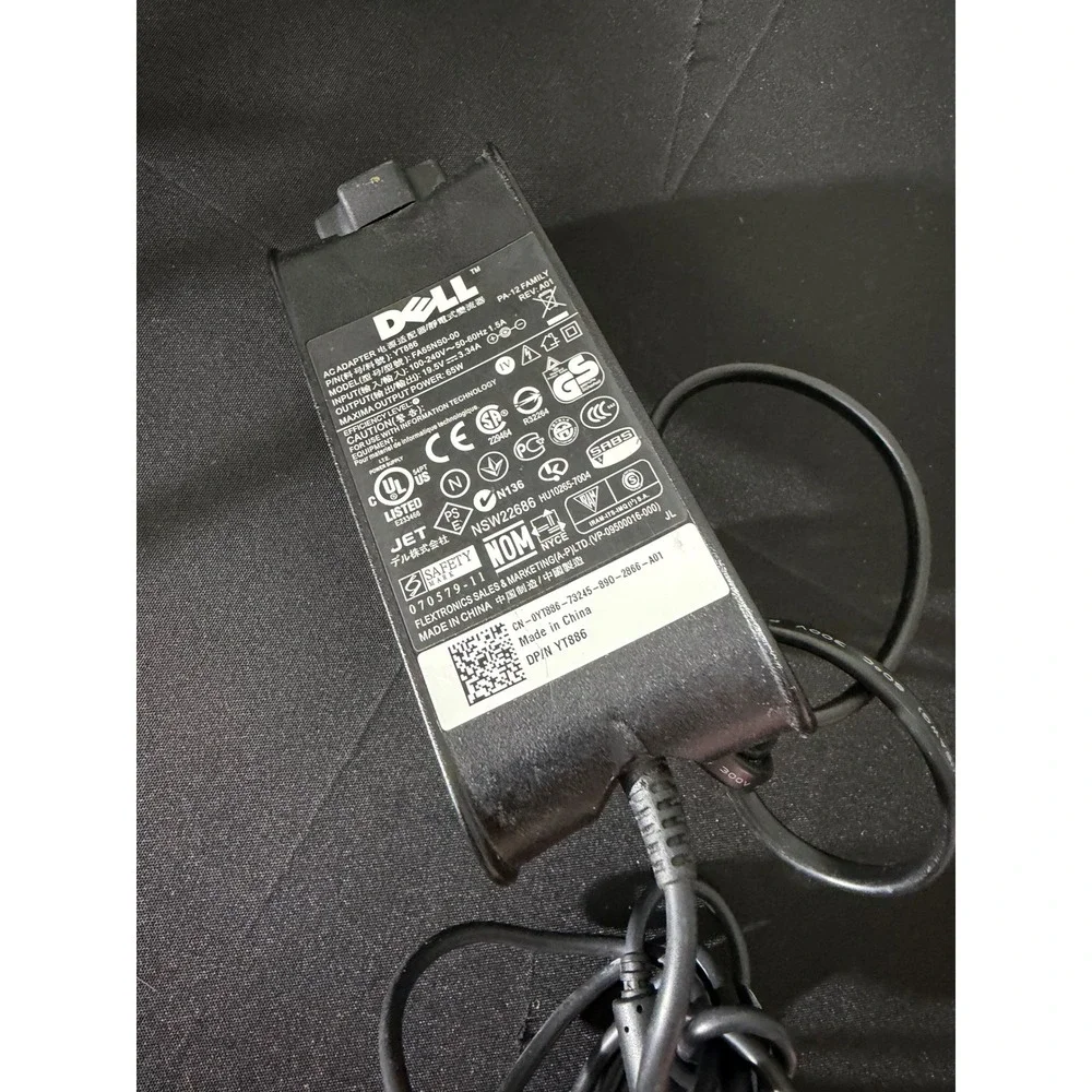 Dell‎ AC Adapter 65W Black Excellent PA-12 YT886 FA65NS0-00 Power Cord